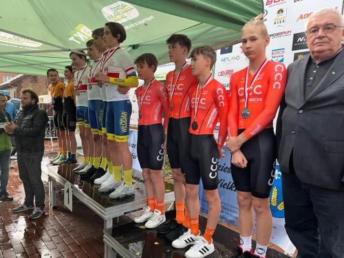 6c5a91d3-e882-4c3a-87e8-b312c21866ed