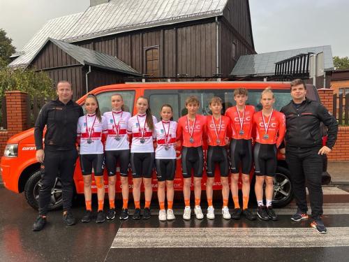 8f90a9d6-5e34-422f-a30b-2cfe1039e608