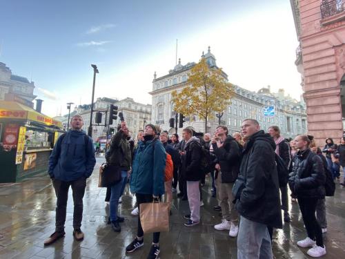 385533373 357331816756151 3766366968232557072 n