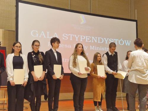 Zdjecie-WhatsApp-2023-11-22-o-10.59.37 849dccca