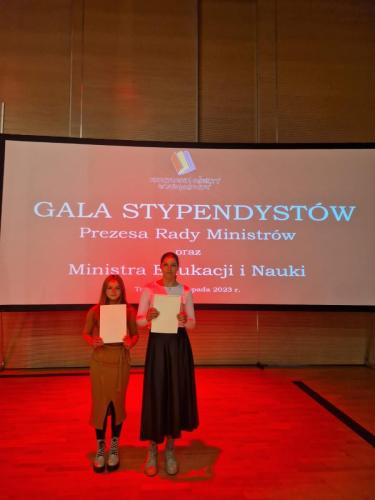 Zdjecie-WhatsApp-2023-11-22-o-12.18.59 90258542