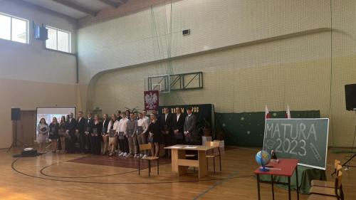 received 1083493502607719