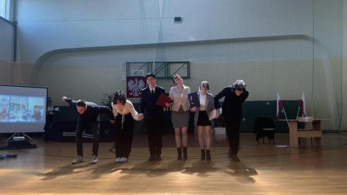 received 236604638961118