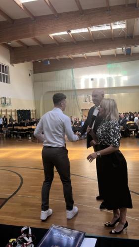 received 592120246226492