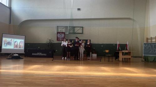 received 790569395515405