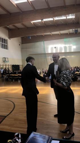 received 983734339706437